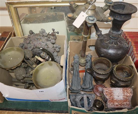 A collection of mixed decorative metalware and a gilt mirror